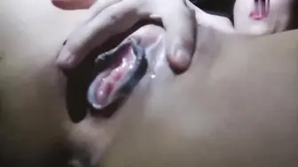 小妹妹深更半夜出没，戶外勾引夜钓男車震！误以为神经病！对白搞笑！