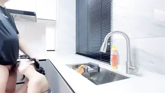 小姨子趁家里没人勾引我