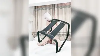 牛逼表弟爆草婊骚【中篇】全程露脸69口交舔逼玩弄大鸡巴，舔菊花好刺激，大鸡巴各种爆草抽插，浪叫呻吟表
