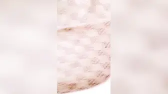 疫情在家没事做就是做爱，无套大战白虎穴难道是要造小人 纹身网红脸真爽