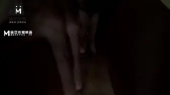 【猫爪影像】清纯女神-寻小小【清纯女孩的破处仪式】乱伦！哥哥插干粉嫩初鲍，麻豆出品【MMZ-051】