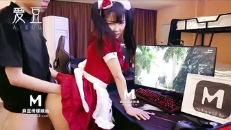 【麻豆传媒】陈可心【电竞女友】空降痴女今晚吃鸡 ，极品美乳，高潮浪叫，高清720P原版首发【MAD024】