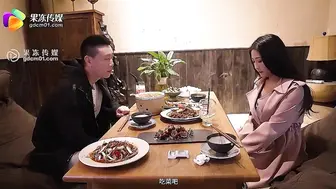 【果冻传媒】严选美乳-余丽【妻子淫行计划2】塞跳蛋人前露出勾引他人做爱，高清720P原版首发【GDCM-006】