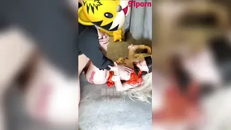 极品童颜巨乳91白虎名器尤物【是桃桃呀】Cos可爱女仆，嫩蚌白虎吸精大法，上位榨汁滴嗒精液垂入眼帘