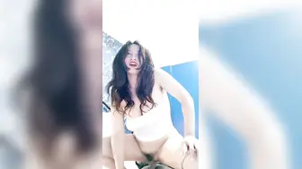 巨乳少妇全程露脸好骚啊【下篇】让小哥从后面抓着奶子玩弄，口交大鸡巴主动上位抽插，后入爆草大肥屁股浪荡呻吟
