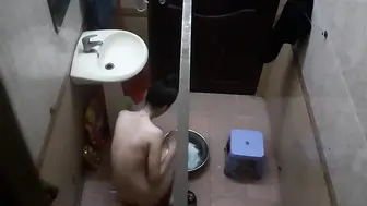 挑战训练近距离偷拍