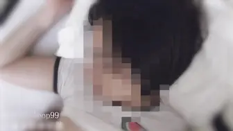 发现室友手机里的露出视频，趁她睡觉把肉棒插入小穴 loliiiiipop99 下面有根棒棒糖 OnlyFans