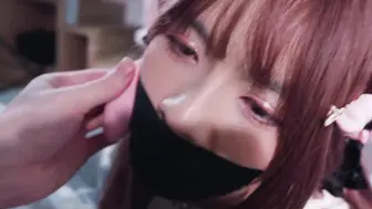 【丝米】《圈养调教男娘小叶4》小叶明白马上将要被卖掉，跪在主人身边主动请求责罚，[X_X]玩弄一会，吊绑+开腿器+棒棒固定器
