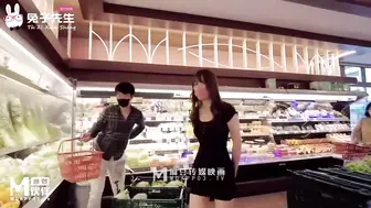 麻豆AV 兔子先生监制 TZ044 东京爱欲故事 EP5 #明日香
