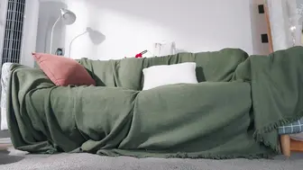 【悠米定拍】《美女空姐劫持记4》丝足控的福利！！美女空姐被骗参加面试，被咸猪手摸丝袜腿，逃跑抓回捆绑好，揉捏xiong部