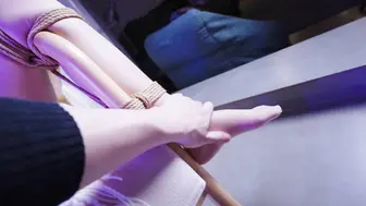 【悠米定拍】《被驯服的美艳少妇5》开腿吊缚+跳dan固定刺激+假Y口塞+柠檬刺激口水+呕吐+肌肉贴堵嘴+二次静电胶带缠绕