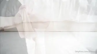 Yuzukitty OnlyFans 极品肉丝两连发 蒙眼怼操内射