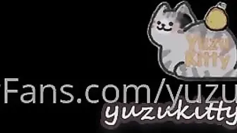 Yuzukitty OnlyFans 雷电将军的嫩穴玩法之来自深渊的中出