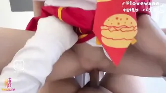 【软妹控】麦当劳安比上门服务口足穴侍奉_蜜汁穴猛坐肉棒榨精_小欣奈