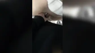 出轨偷情系列 老婆闺蜜来我家做客 送她回家的时候被我拉到楼道里操了 跟我操女儿是同一个地方!