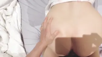 分享97年的良家小少妇，帮她找个男人3P她
