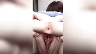 顶级白嫩的肉体看着真的是让人欲罢不能，太美了，竟然还是白虎
