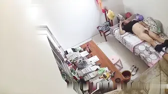 【学校门事件】女教师与校领导偷情