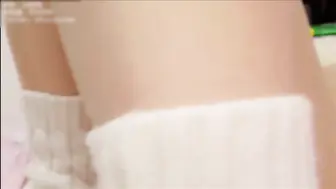 粉嫩萝莉福利姬萌白酱水晶棒自慰